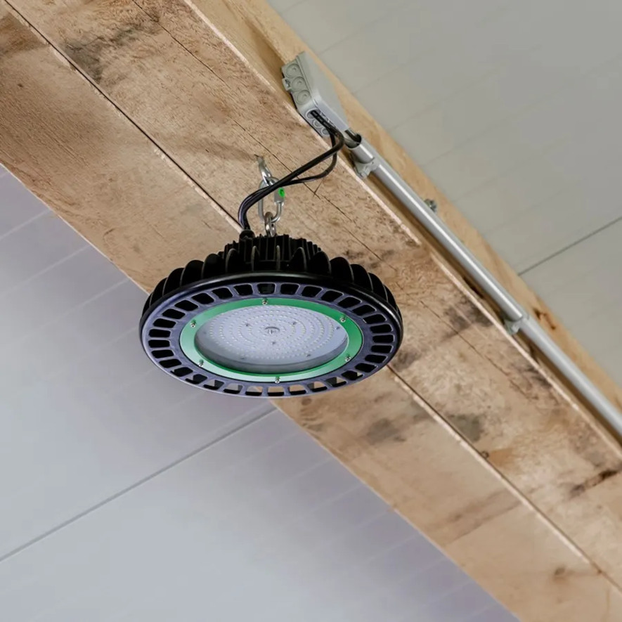 LED HighBay taklampe til stall